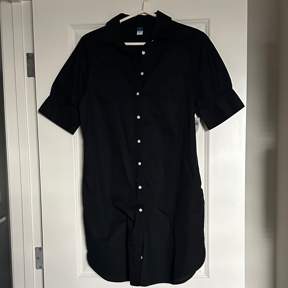 Old Navy Black Casual Button Down Shirt